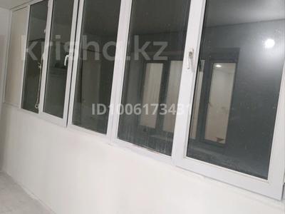 2-комнатная квартира · 61 м² · 5/5 этаж, мкр Акбулак, Толеби 9 б 20 — Арбат за 120 000 〒 в Таразе