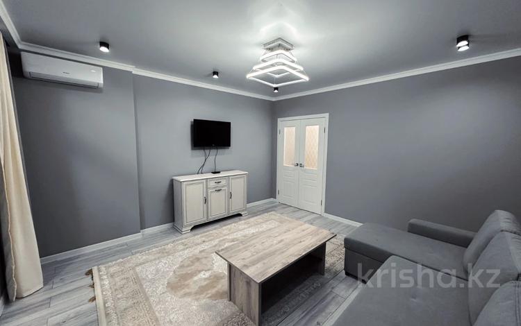 1-комнатная квартира · 44 м² · 7/12 этаж, Кабанбай Батыра 223/161 — Байзакова за 45 млн ₸ в Алматы, Алмалинский р-н — фото 2