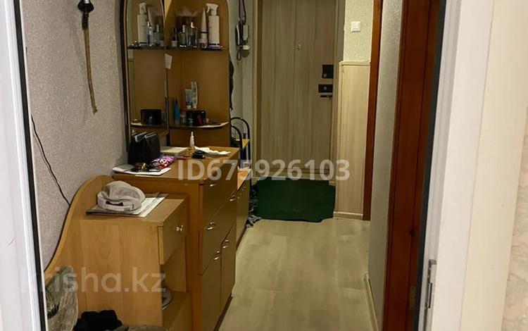 3-комнатная квартира, 59.7 м², 1/5 этаж, Назарбаева 35 за 18 млн 〒 в Павлодаре — фото 2