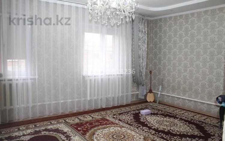 Отдельный дом · 4 комнаты · 120 м² · 8 сот., С. Муканова 32 за 41 млн ₸ в М. Туймебаеве — фото 2