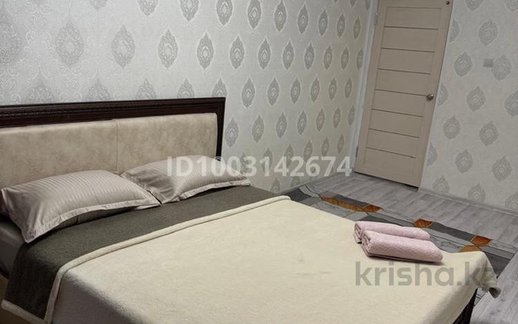 1-бөлмелі пәтер · 40 м² · 2/5 қабат, 3 а мкр — Ресторан «Балхия «, бағасы: 10 000 ₸ в Атырау, мкр Привокзальный-3А — фото 2