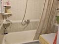 2-комнатная квартира · 47 м² · 5/9 этаж, 27-й мкр 24 — Супермаркет Аман, Достык, ТРЦ Байтерек, магазин Абди, школа, садик, Народный банк. за 12.5 млн ₸ в Актау — фото 5