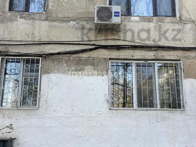 4-бөлмелі пәтер · 69 м² · 1/5 қабат, 2-й мкр. 22, бағасы: 16 млн ₸ в Жанатасе
