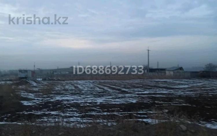 Жер телімі 52 сотық, Новая трасса Алматы - Акбулак, бағасы: 33 млн 〒 в Талгаре — фото 2