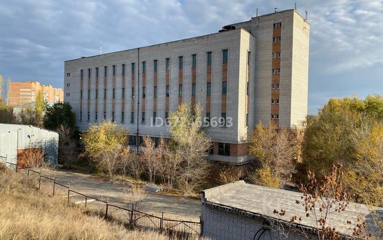 Свободное назначение • 4315 м² за 980 млн 〒 в Усть-Каменогорске — фото 4