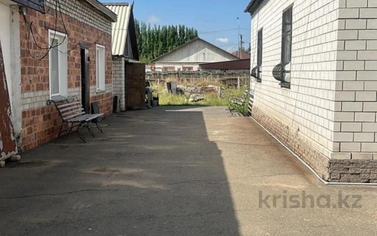 Отдельный дом · 4 комнаты · 100 м² · 9 сот., Проезд 2П за 63 млн ₸ в Павлодаре — фото 2