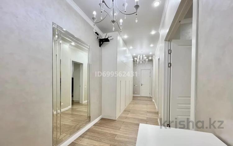 3-бөлмелі пәтер · 115 м² · 10 қабат, Розыбакиева 320 — Mega Мега, бағасы: 50 000 〒 в Алматы, Бостандыкский р-н — фото 2