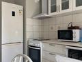 2-комнатная квартира · 70 м² · 3/9 этаж, Мкр «Самал» 8 за 25 000 ₸ в Астане, Сарыарка р-н — фото 2