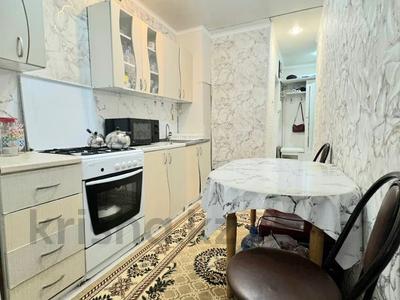 3-комнатная квартира · 63 м² · 6/9 этаж, Жукова 15/1 за 23 млн 〒 в Уральске