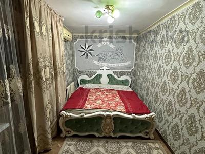 2-комнатная квартира · 60 м² · 2/5 этаж, Бектурганова 13 — Панфилова Чайковский Универсам Шайхана Габургер за 10 000 〒 в 