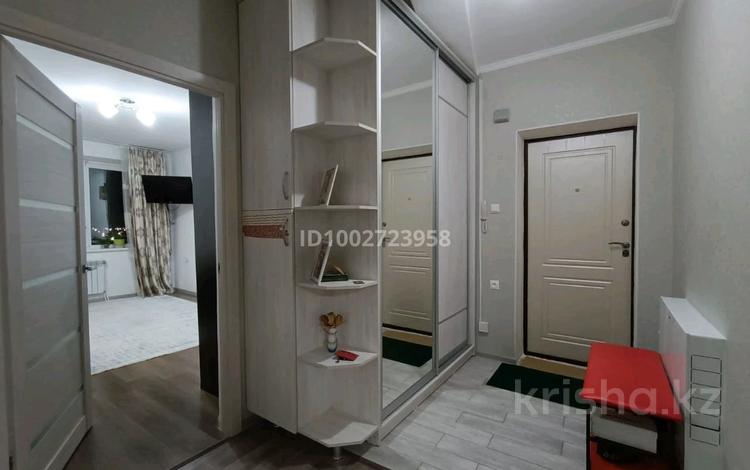 3-бөлмелі пәтер · 81 м² · 9/9 қабат, мкр. Зачаганск пгт, Мөңкеұлы 77 — Көктем СҮ, бағасы: 28 млн ₸ в Уральске — фото 2