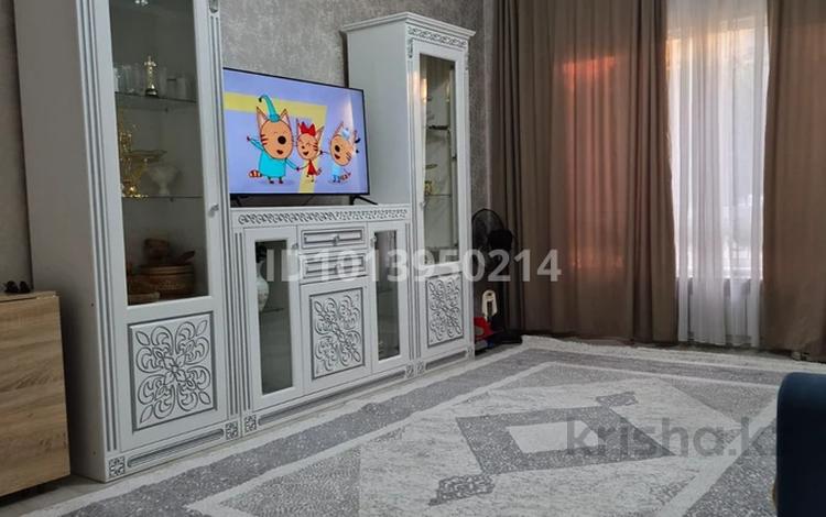 3-комнатная квартира · 86 м² · 1/9 этаж, мкр Аккент за 350 000 ₸ в Алматы, Алатауский р-н — фото 2