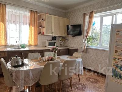 Отдельный дом · 5 комнат · 200 м² · 8 сот., Тополек 41 — Кайдауыл батыра Сады за 33.8 млн 〒 в Актобе, жилой массив Заречный-2