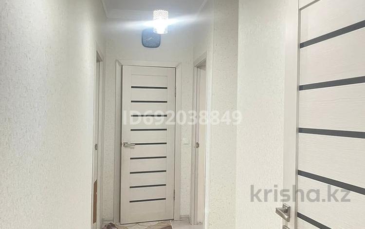 2-комнатная квартира, 55 м², 4/5 этаж, 17-й мкр 102