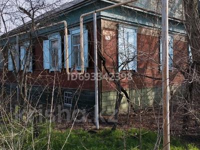 Жеке үй • 4 бөлмелер • 100 м² • 4 сот., Ауэзова 105 — Находится возле водоканала, бағасы: 20 млн 〒 в Есик