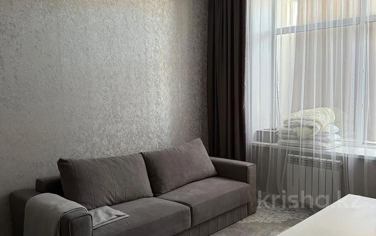 1-комнатная квартира · 40 м² · 6/9 этаж, Казыбек би 5А за 220 000 ₸ в Астане, Есильский р-н — фото 2