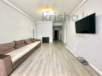 3-комнатная квартира · 90 м² · 2/9 этаж, Райымбека 524 за 51 млн 〒 в Алматы, Ауэзовский р-н