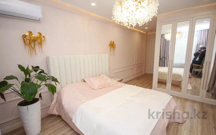 3-комнатная квартира · 115 м² · 5/12 этаж, Тургут Озала 194 за 104 млн ₸ в Алматы, Алмалинский р-н — фото 11