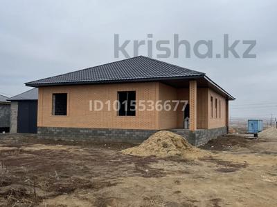 Жеке үй · 4 бөлме · 175 м² · 10 жүзд., Нет 165 — Жана коныс 5 (жм Арман), бағасы: 35 млн ₸ в Актобе, жилой массив Жанаконыс-4