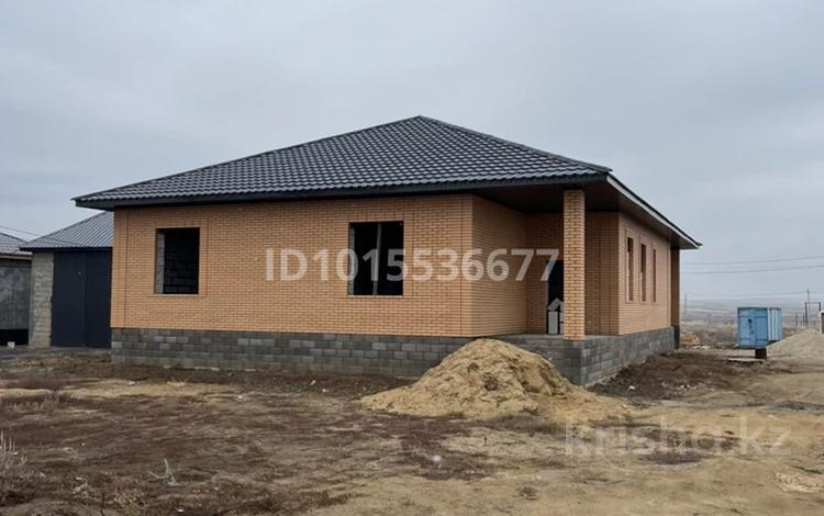 Жеке үй · 4 бөлме · 175 м² · 10 жүзд., Нет 165 — Жана коныс 5 (жм Арман), бағасы: 35 млн ₸ в Актобе, жилой массив Жанаконыс-4 — фото 2