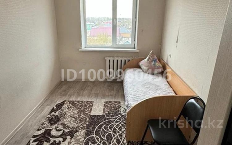 3-бөлмелі пәтер · 62 м² · 5/5 қабат, А. Хусаинова 157 — сити центр универмаг, бағасы: 20 млн ₸ в Уральске — фото 2