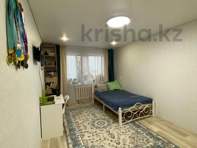 3-бөлмелі пәтер · 62.2 м² · 5/5 қабат, Строителей 26, бағасы: 12.2 млн ₸ в Аксу