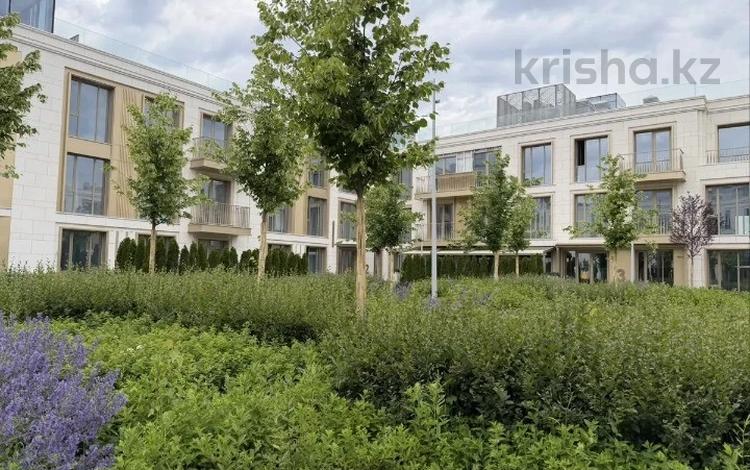 4-комнатная квартира · 162 м² · 2/3 этаж, Достык 300 за 400 млн ₸ в Алматы, Медеуский р-н — фото 22