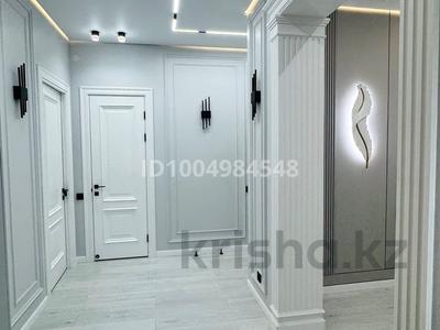 4-комнатная квартира · 116 м² · 11/12 этаж, Райымбека 162А — Т/Ц Mega Park за 162 млн ₸ в Алматы, Алмалинский р-н