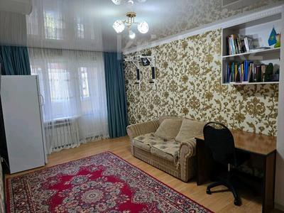 3-бөлмелі пәтер · 63 м² · 4/5 қабат, мкр 16-й военный городок, Суюнбая 292, бағасы: 31.5 млн ₸ в Алматы, Турксибский р-н