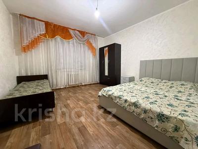 3-комнатная квартира · 80 м² · 3/5 этаж, Болашак 25 за 250 000 ₸ в Талдыкоргане, мкр Болашак