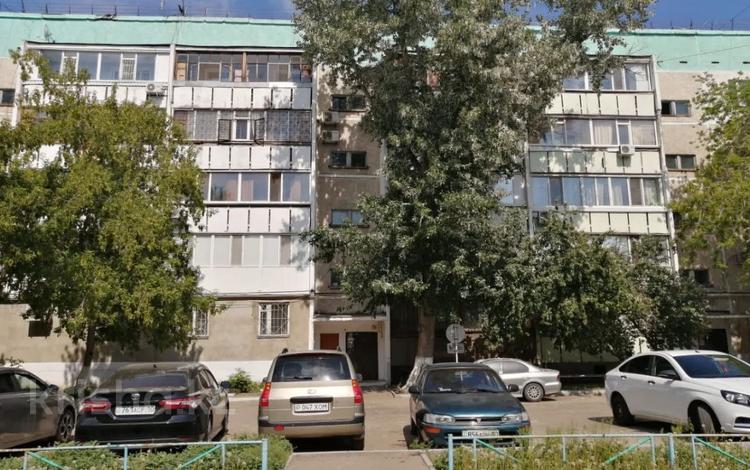 2-комнатная квартира, 51.4 м², 1/5 этаж, Абая 160