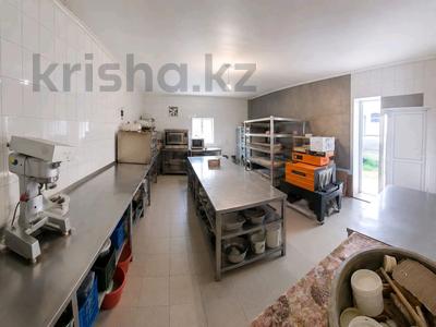 Свободное назначение, офисы, склады, общепит, развлечения · 450 м² за 150 млн ₸ в Алматы, Наурызбайский р-н