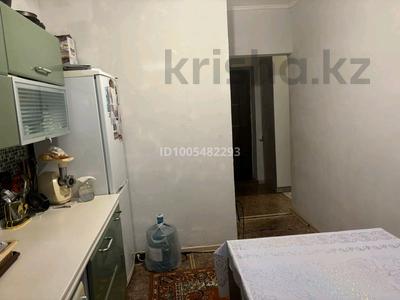 2-комнатная квартира · 46 м² · 1/2 этаж, 3 10 — возле завода Мартин ост элеватор за 15 млн 〒 в Уральске