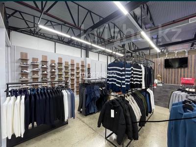 Магазин мужской одежды, 56 м² за 15 млн 〒 в Актау, 31-й мкр