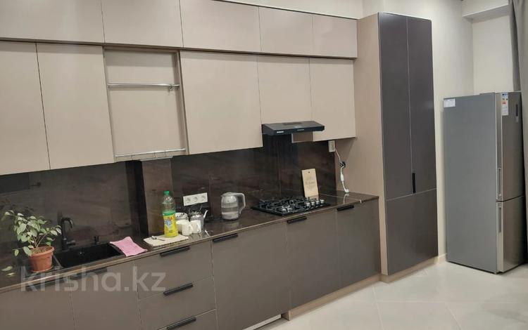 2-комнатная квартира · 53 м² · 7/9 этаж, Байтерекова 2б за 280 000 ₸ в Шымкенте, Аль-Фарабийский р-н — фото 2