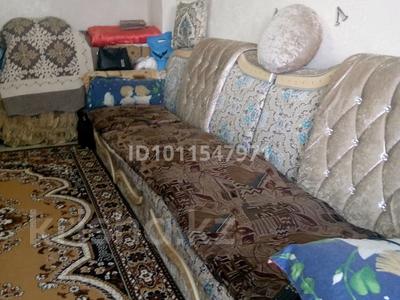 2-бөлмелі пәтер · 48 м² · 3/4 қабат, Абылайхана 7 — Вокзал 2, бағасы: 35 млн ₸ в Алматы, Жетысуский р-н