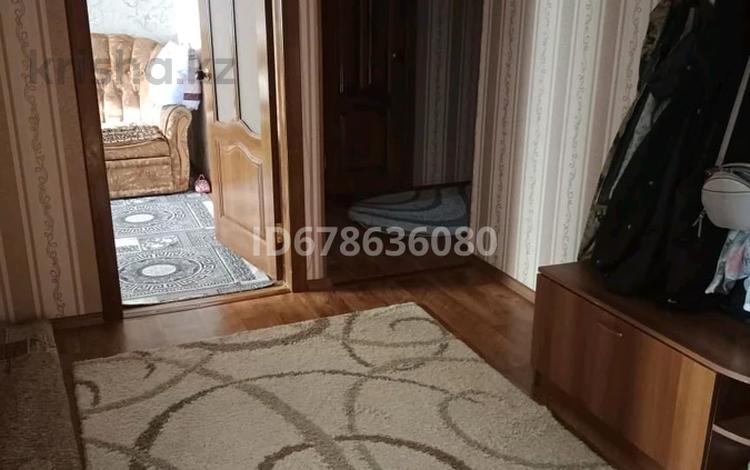 3-комнатная квартира, 68 м², 6/6 этаж, Алтынсарина за 23.5 млн 〒 в Петропавловске — фото 2