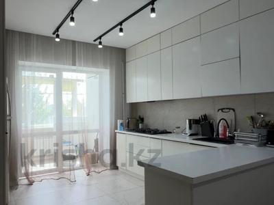 4-бөлмелі пәтер · 167 м² · 1/4 қабат, Абдолова, бағасы: 65 млн ₸ в Уральске