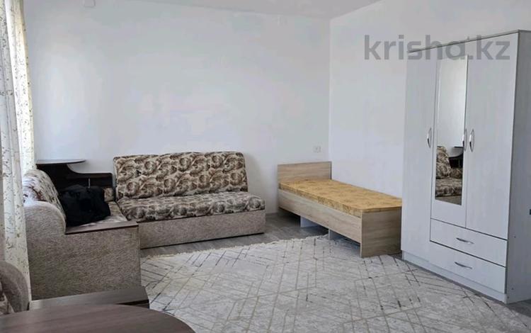 1-комнатная квартира · 28 м² · 4/4 этаж, Микрорайон Ивушка 16 за 100 000 ₸ в Конаеве — фото 2