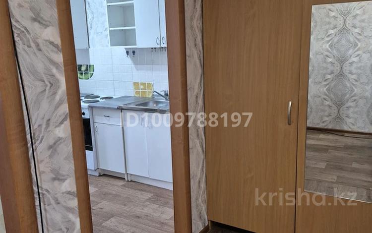 1-комнатная квартира · 40 м² · 8/25 этаж, Абая 92/3 — За магазином 12 месяцев за 180 000 〒 в Астане, р-н Байконур — фото 2