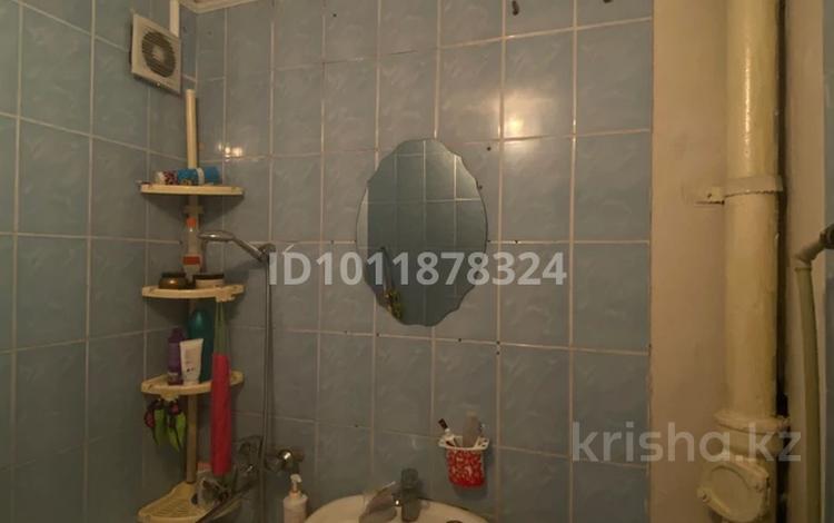 1-бөлмелі пәтер · 33.7 м² · 5/5 қабат, 3-й мкр. 14, бағасы: 13.5 млн ₸ в Конаеве — фото 2