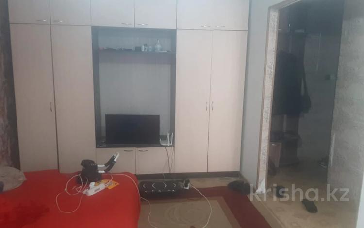 1-комнатная квартира · 30.5 м² · 2/5 этаж, пр. Момышулы за 5.5 млн ₸ в Темиртау — фото 2
