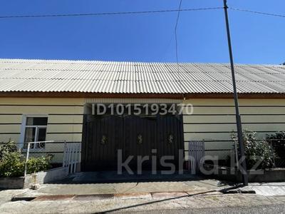 Жеке үй · 7 бөлме · 200 м² · 17 жүзд., Ынтымақ көшесі 5 — Кентау Туркестан тас жолы Құшата ауылы, бағасы: 25.5 млн ₸
