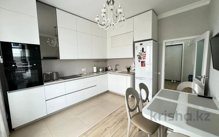 2-комнатная квартира · 62 м² · 7/12 этаж, Сатпаева 90 — Туркебаева за 56 млн 〒 в Алматы, Бостандыкский р-н — фото 2