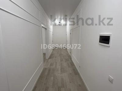 3-бөлмелі пәтер, 83 м², 1/12 қабат, Каиыма Мухамедханова 4/4, бағасы: 49 млн 〒 в Астане, Есильский р-н