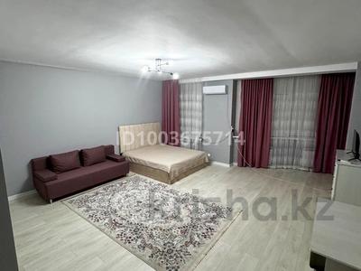 1-комнатная квартира · 50 м² · 2/9 этаж, Атшабар 17/1 за 15 000 ₸ в Таразе