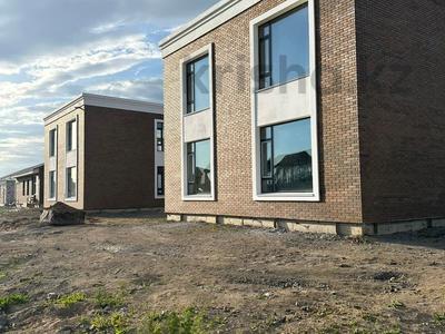 Жеке үй · 4 бөлме · 205 м² · 10 жүзд., мкр Уркер Е-645 — Коттеджный городок Уркер, бағасы: ~ 80 млн ₸ в Астане, Нура р-н