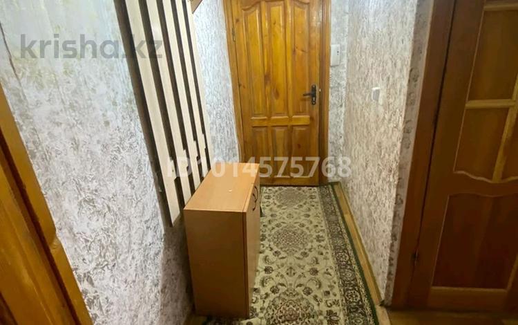 2-комнатная квартира · 40 м² · 3/5 этаж, Усербаева 17 27 — Ақжан торговый центр жанында за 130 000 ₸ в  — фото 2