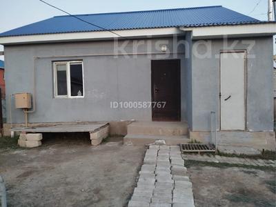 Отдельный дом · 3 комнаты · 72 м² · 9 сот., мкр Геолог, Жаналы 7/1 — Зеленые аптека за 24 млн ₸ в Атырау