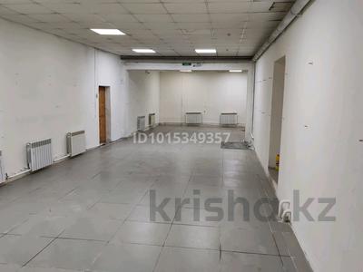 Еркін, дүкендер мен бутиктер · 390 м², бағасы: 900 000 ₸ в Павлодаре